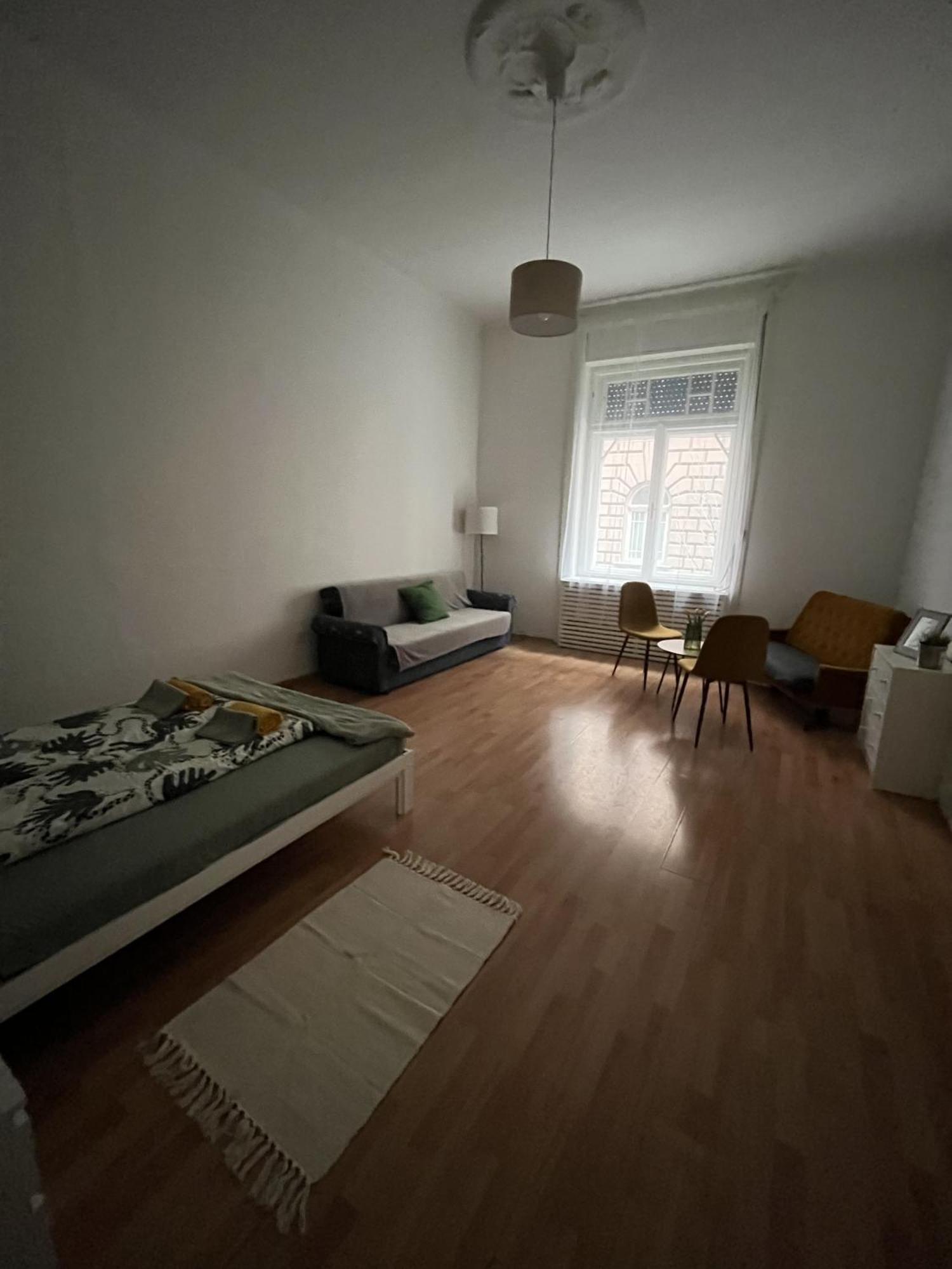 Palace District Rooms بودابست المظهر الخارجي الصورة